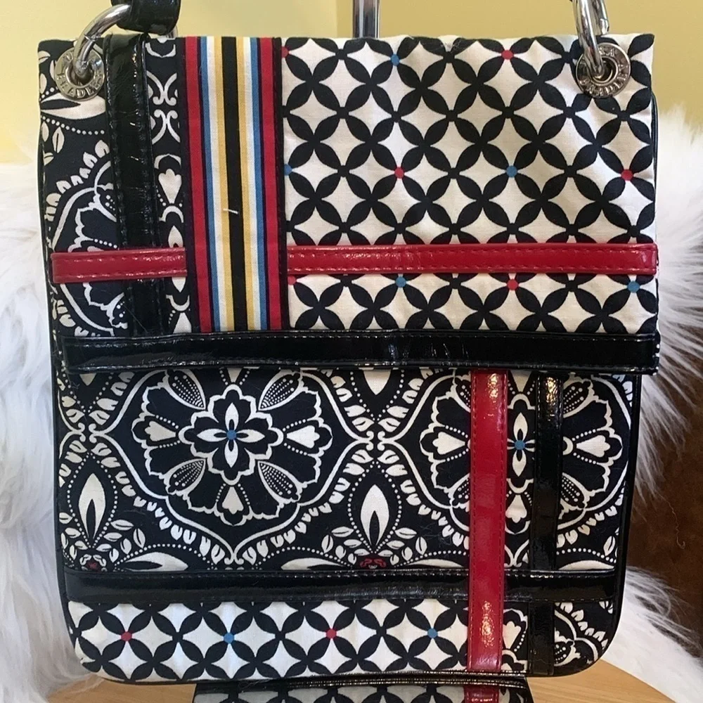 Vera Bradley | Barcelona Patent Leather Detailing Red Black White Crossbody Bag - Picture 14 of 17
